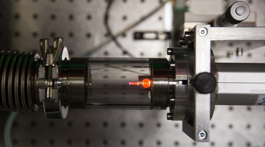 Ultrafast Lasers Institut F R Quantenoptik Leibniz Universit T Hannover